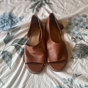 Elegant Brown Leather Seychelles Women's Shoes